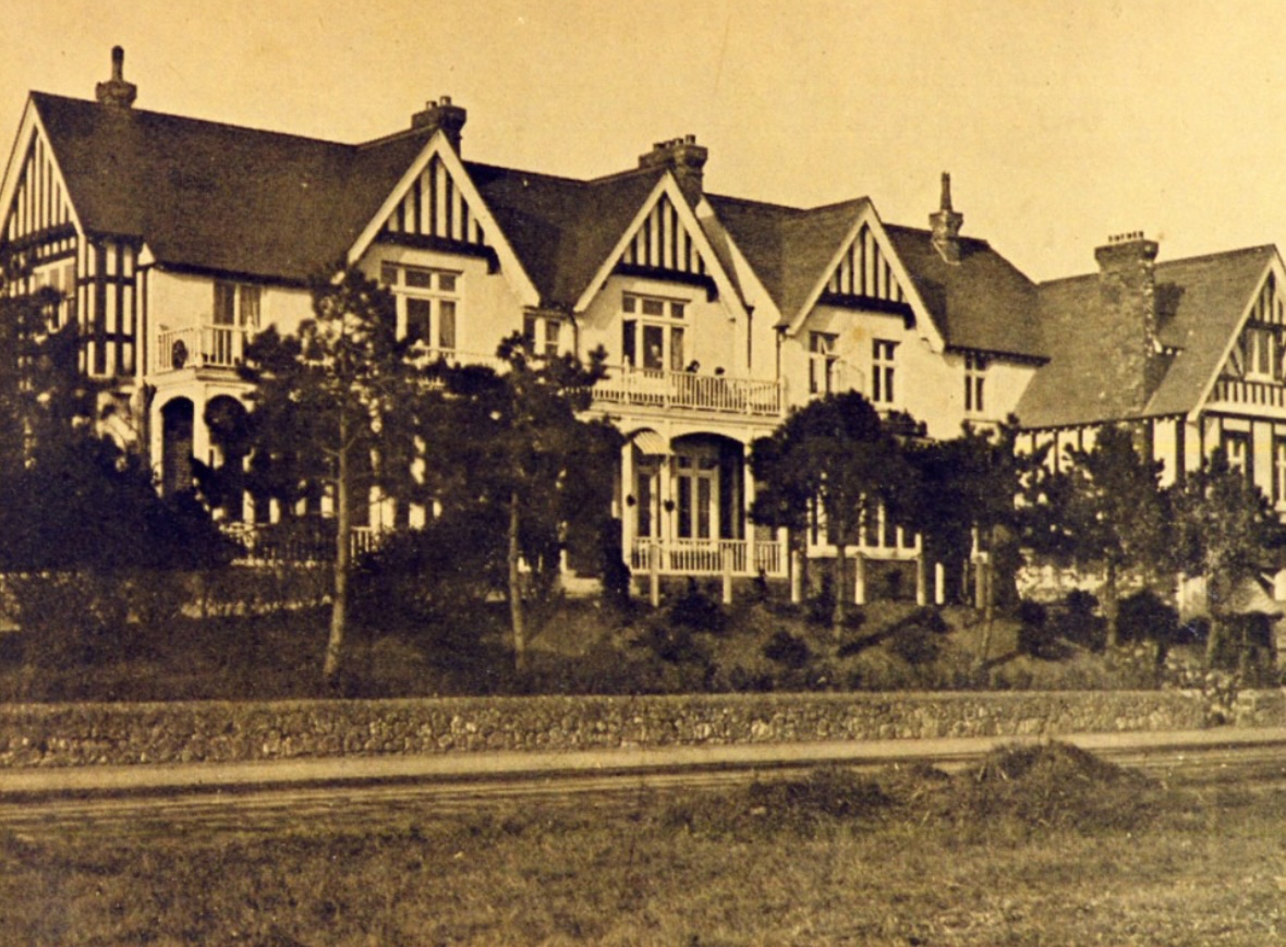 Seaview Hotel
